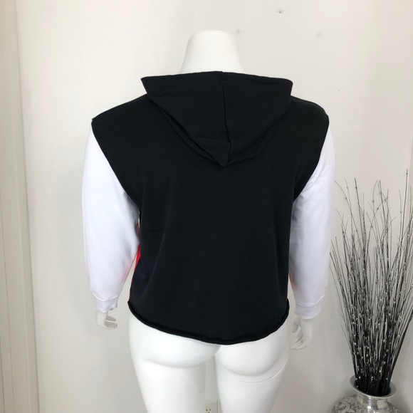 Disney Mickey Hooded Crop Sweatshirt 2X NWOT - Picture 2 of 8